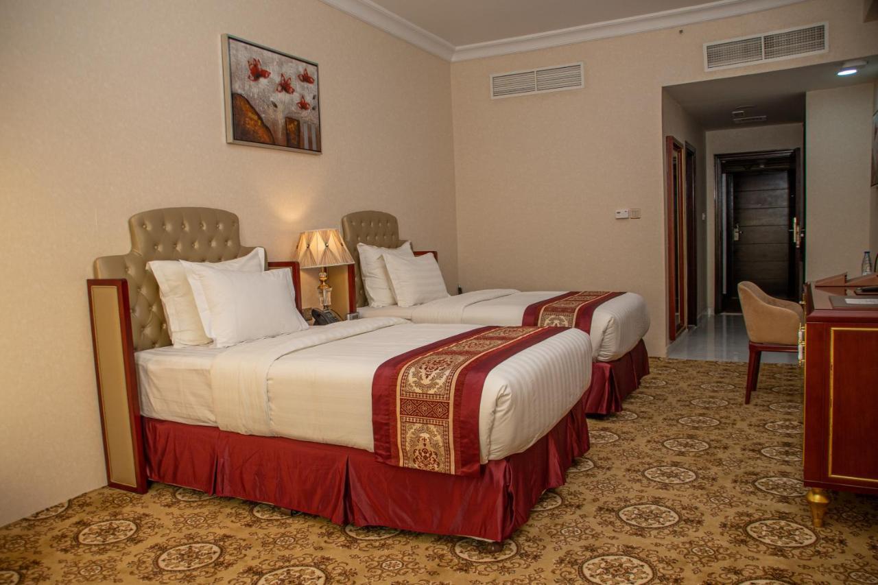 Al Salam Grand Hotel & Resort Al Buraimi Esterno foto