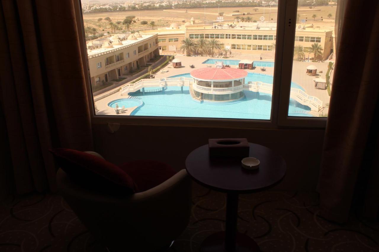 Al Salam Grand Hotel & Resort Al Buraimi Esterno foto