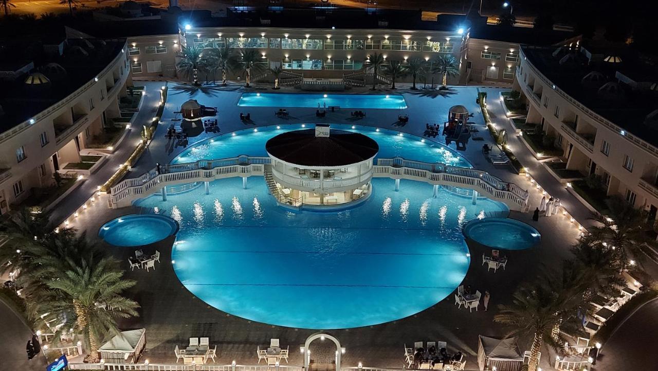 Al Salam Grand Hotel & Resort Al Buraimi Esterno foto